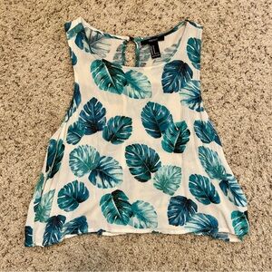Palm leaves print white top